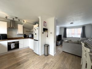 Photo 7- click for photo gallery